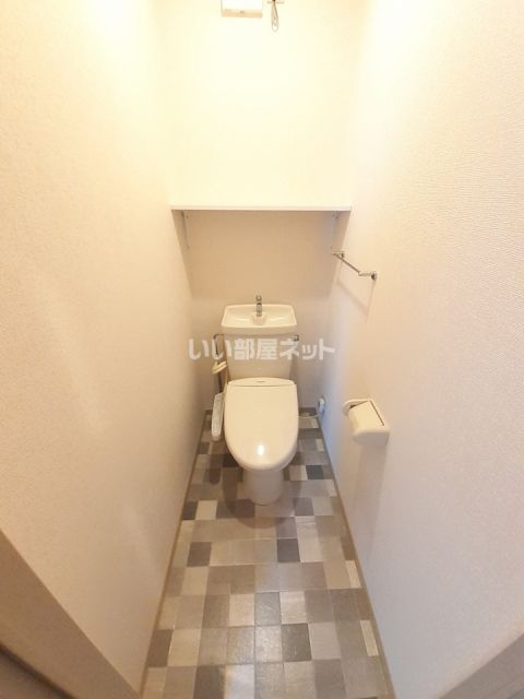 【上越市柿崎区柿崎のアパートのトイレ】