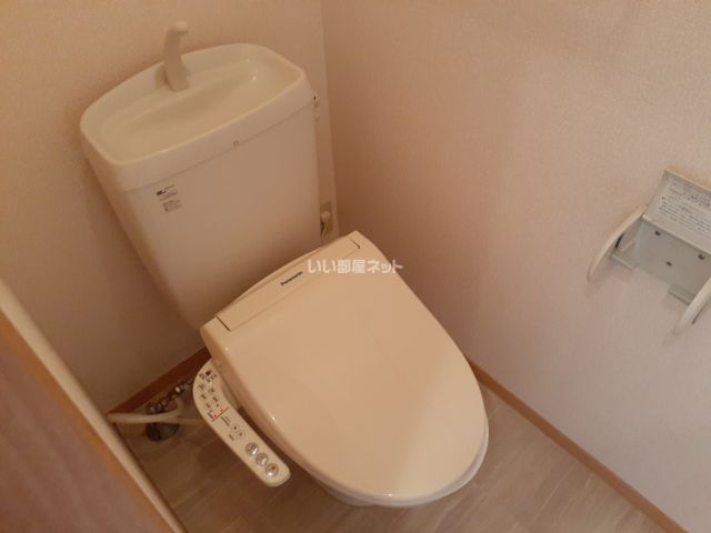 【メルシーモアのトイレ】