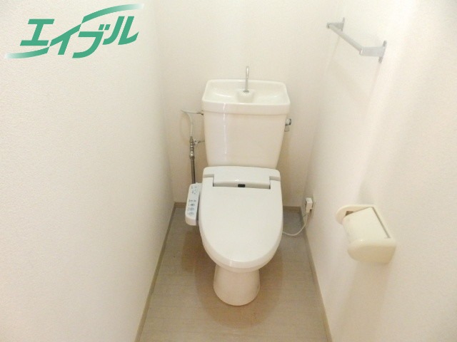 【エスポワールＢ棟のトイレ】
