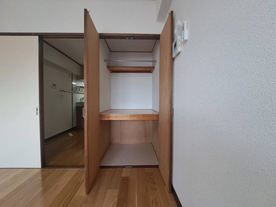 収納　クローゼット