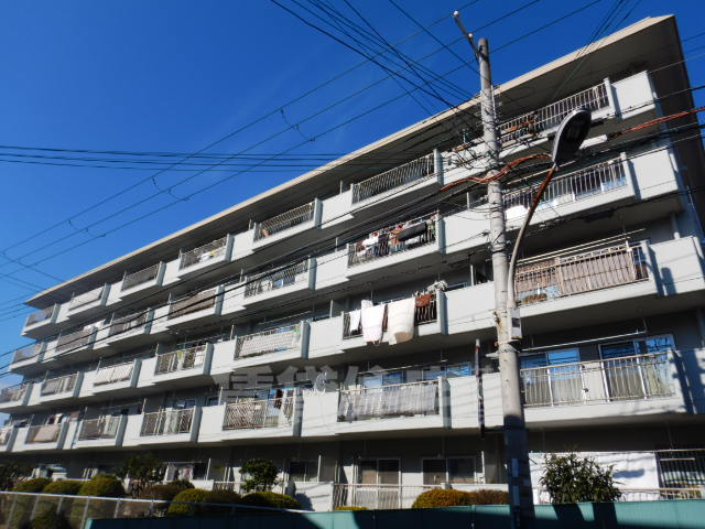 神戸市垂水区上高丸のマンションの建物外観