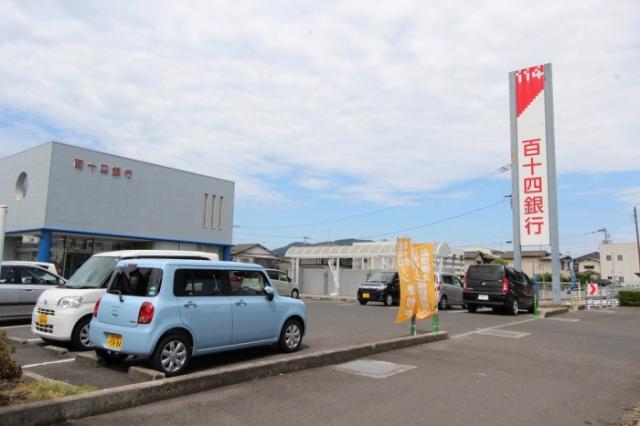 【高松市六条町のマンションの銀行】