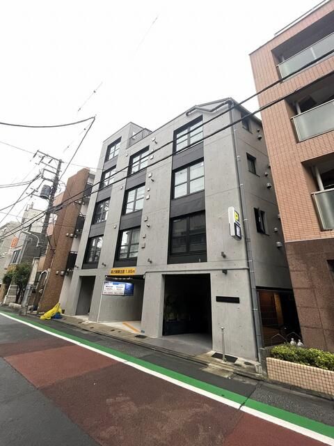 【ミレドゥーエ西小山の建物外観】