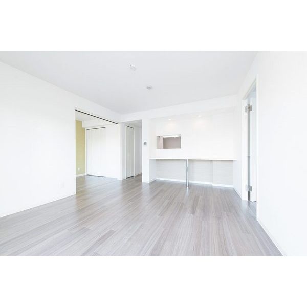 居室・リビング　☆13.7帖の広々としたリビングです！