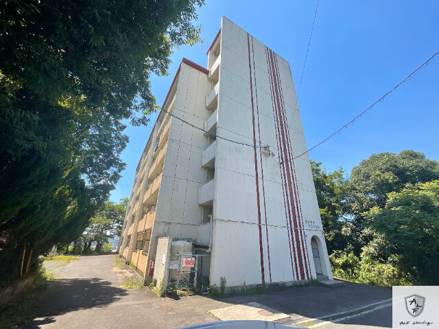 多治見市上町のマンションの建物外観