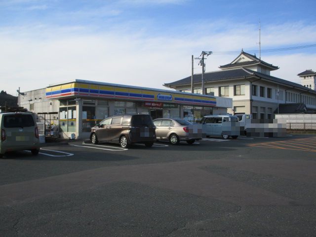 【島田市番生寺のアパートのコンビニ】