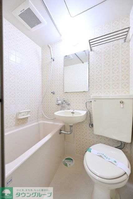 トイレ　室内動画です