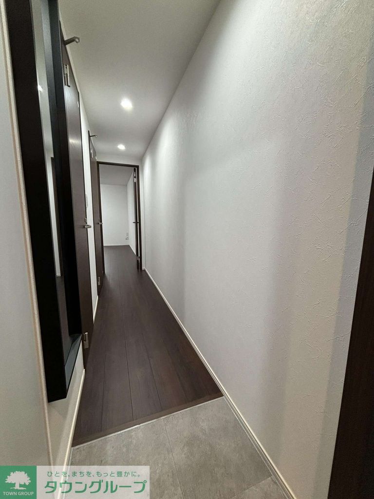 玄関　キッチン