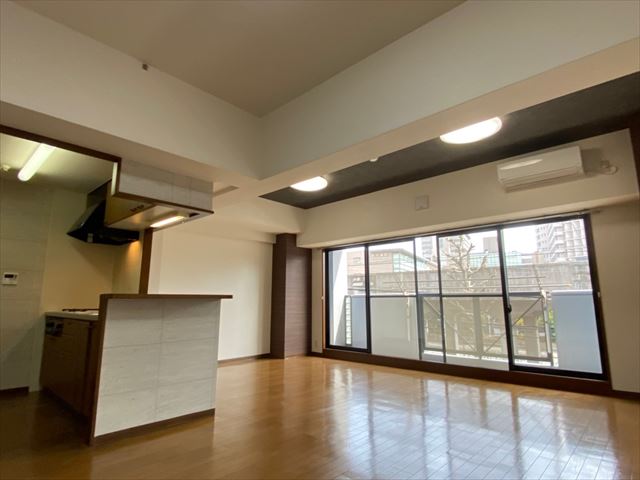 居室・リビング　ラカーザアルバ