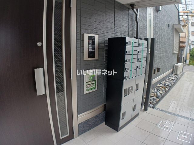 パサログランデ中安井の外観写真