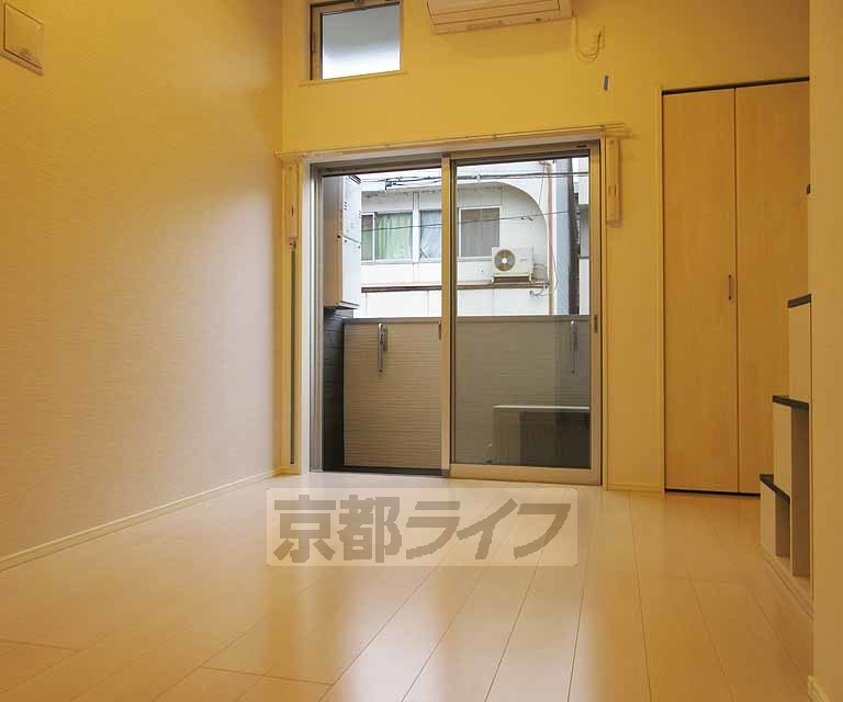 居室・リビング　日当たり良好