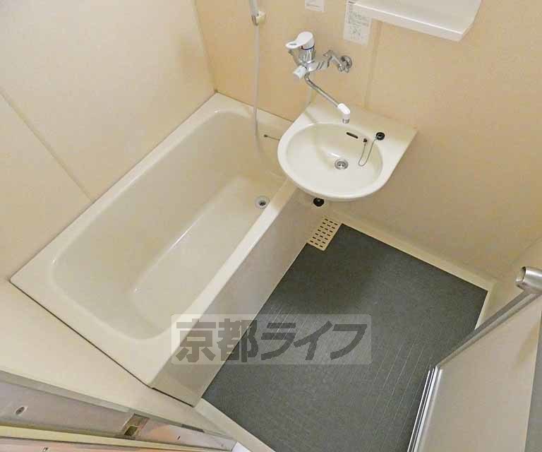 バス・シャワールーム　浴室です