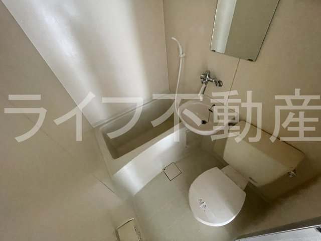 バス・シャワールーム　お風呂です