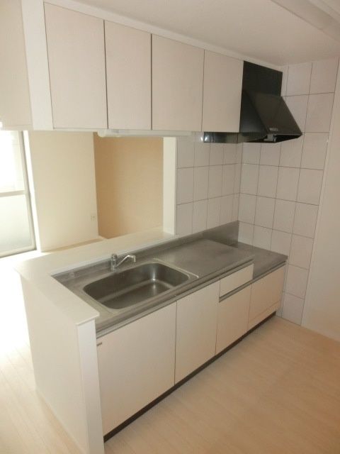 キッチン　人気のカウンターキッチンです