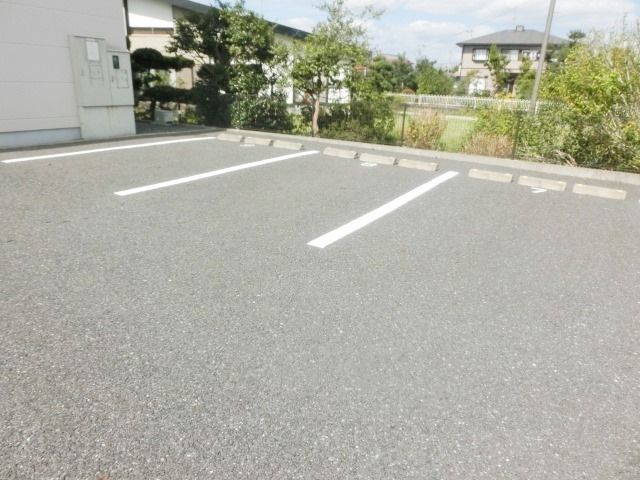 駐車場　敷地内駐車場です