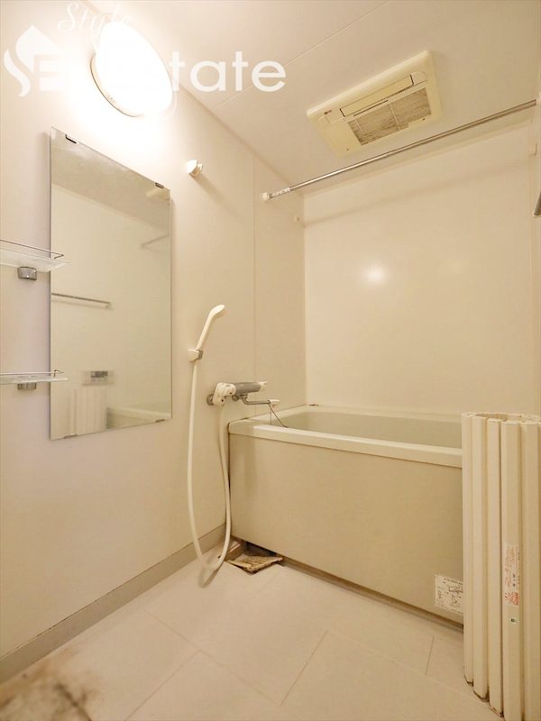 バス・シャワールーム　バスルーム