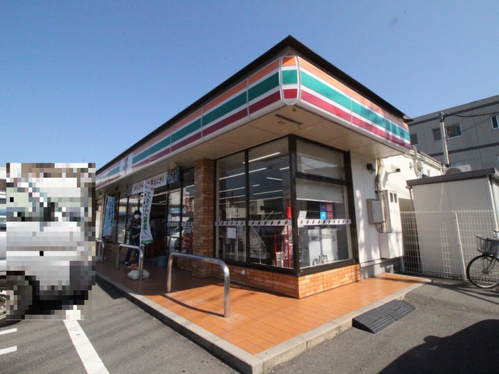 コンビニ　セブンイレブン広島海田曙店（コンビニ）まで430m