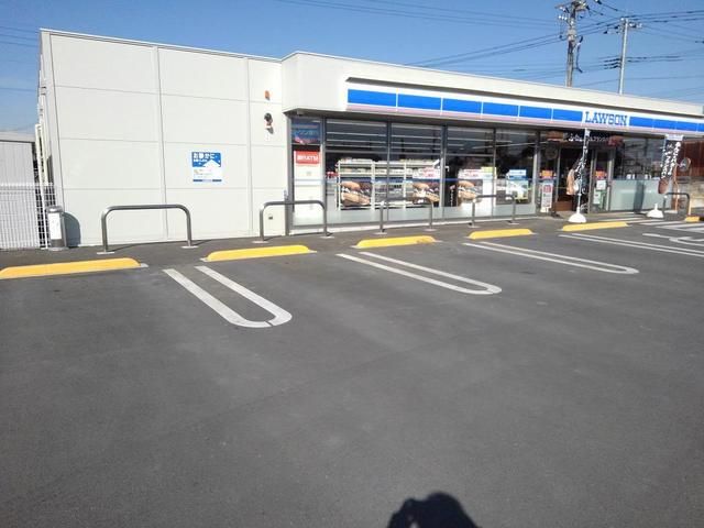 コンビニ　ローソン（コンビニ）まで850m