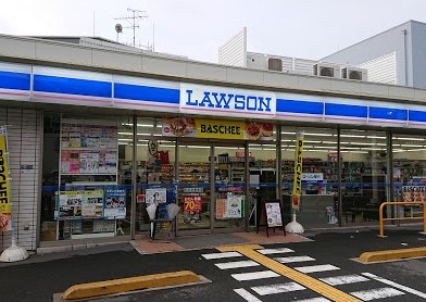 コンビニ　ローソン南吹田五丁目店（コンビニ）まで356m