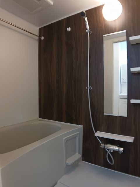 バス・シャワールーム