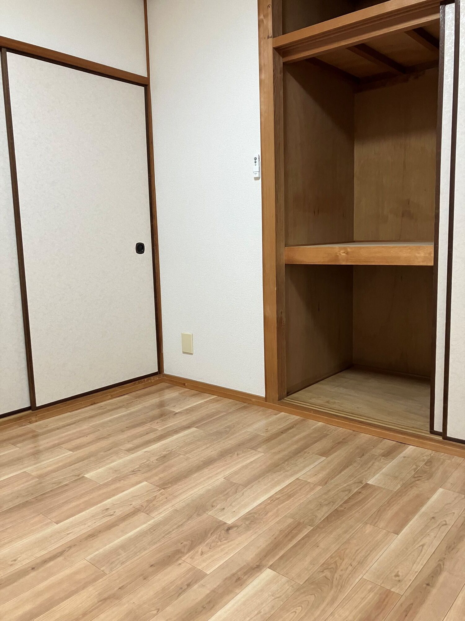 その他部屋・スペース　真ん中の部屋