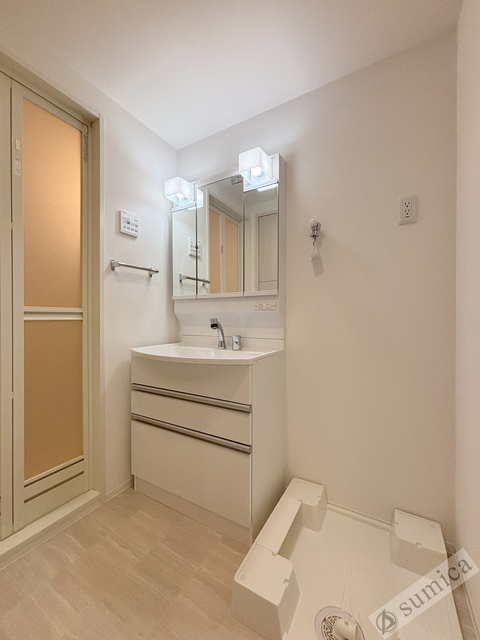 洗面設備　洗面脱衣所付き！独立洗面台が便利です♪♪