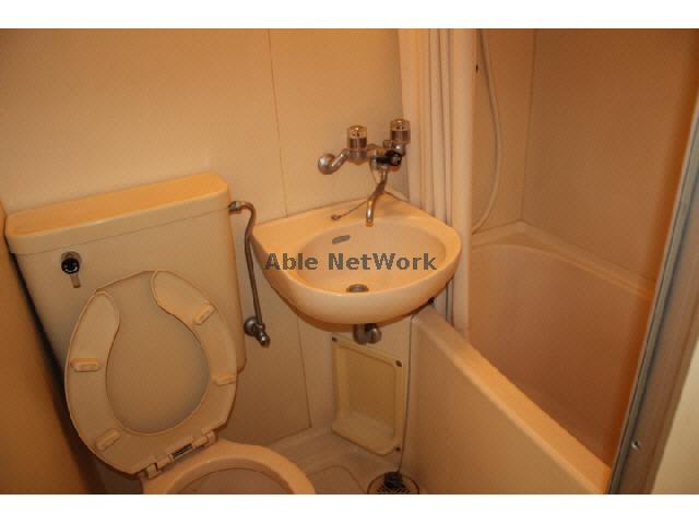 バス・シャワールーム　402