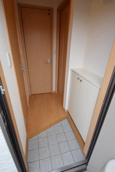 玄関　★お部屋探しは株式会社タウンハウジング東京まで★