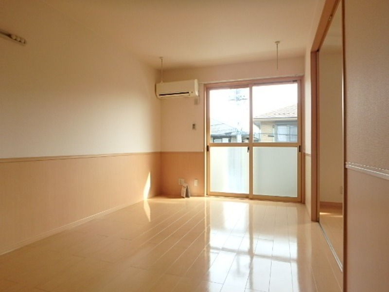 居室・リビング　図面と現状に相違がある場合には現状を優先