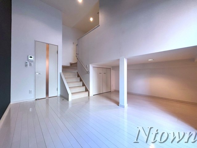 居室・リビング　おしゃれな居間です