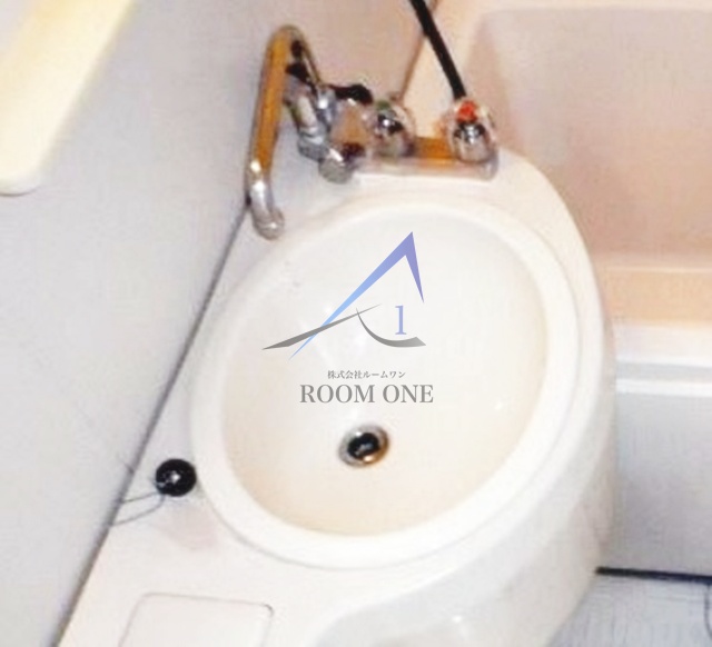 洗面設備　洗面台です。