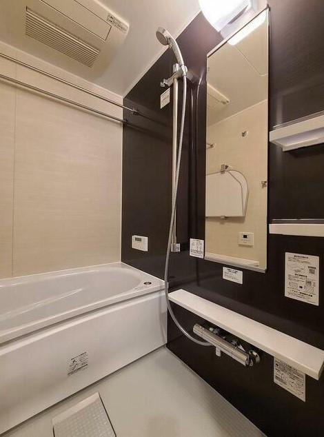 バス・シャワールーム　バス※別部屋参考写真