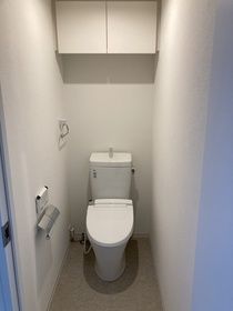 トイレ　別タイプ部屋　参考写真です