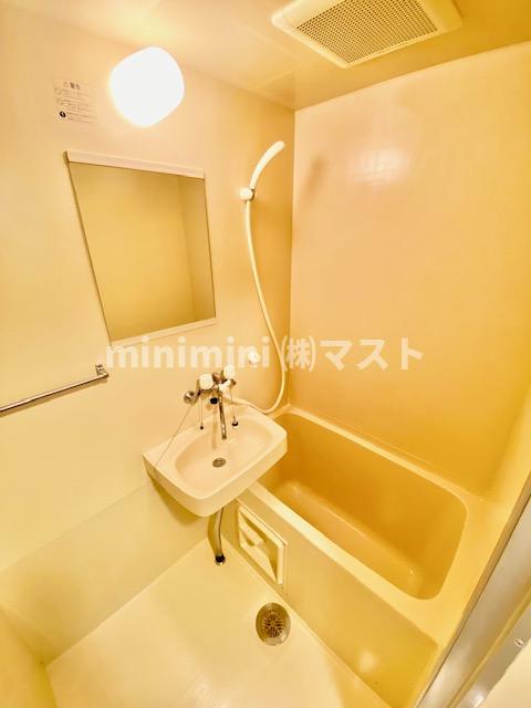 バス・シャワールーム　※別号室参考写真