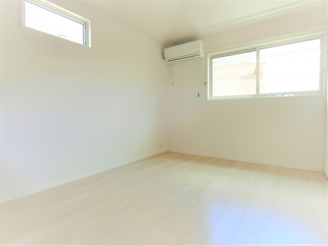 居室・リビング　開放感のあるゆったりとしたお部屋です♪