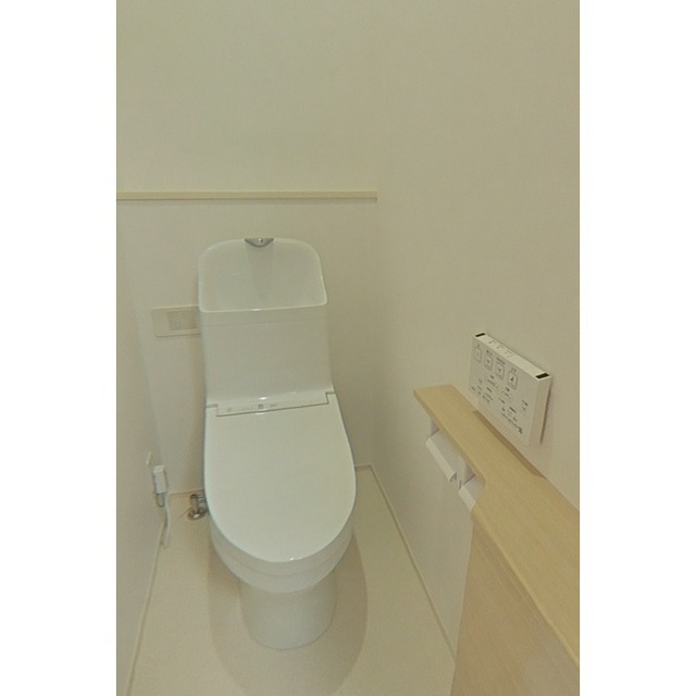 トイレ　２階トイレ