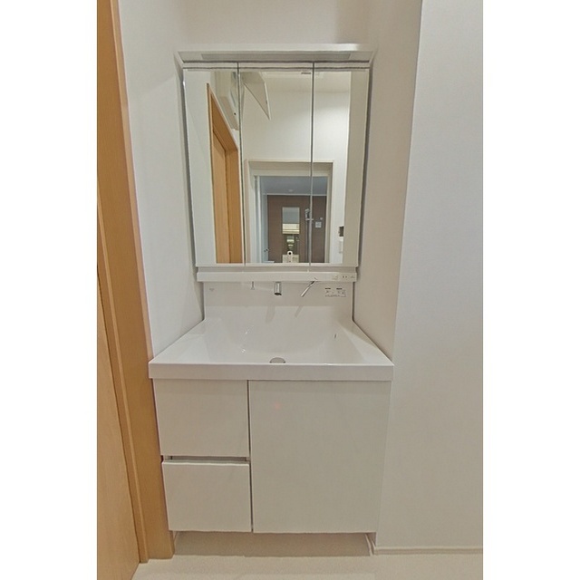 洗面設備　２階洗面