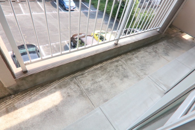 バルコニー　同建物内別室の参考写真です。※現況優先