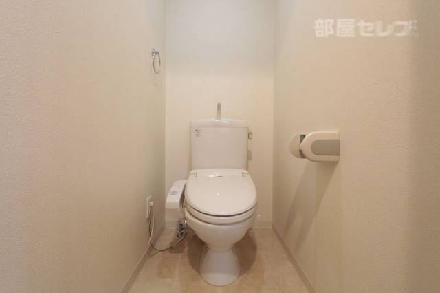 トイレ　※３０３号室室内参照