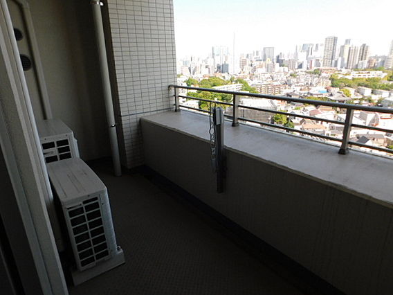 バルコニー　他部屋参考写真です。