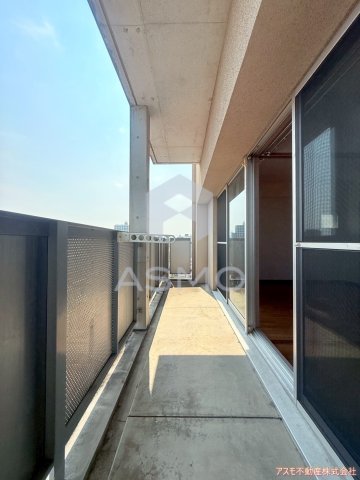 バルコニー　同マンション別部屋　参考写真