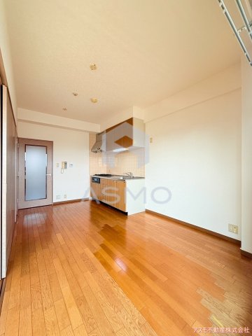 居室・リビング　同マンション別部屋　参考写真