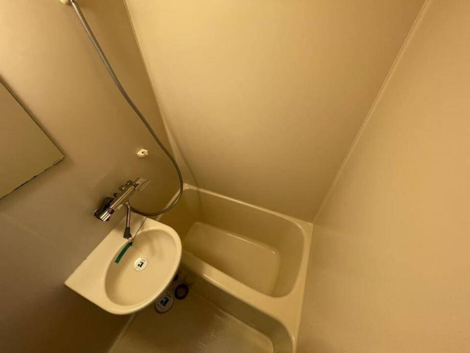 バス・シャワールーム　浴室