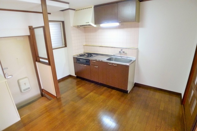 居室・リビング　※同物件の他号室の写真です