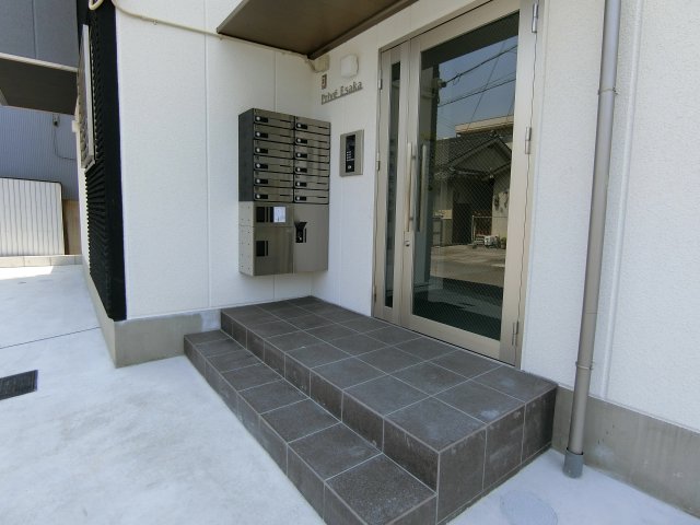 エントランス　詳細は、RISUMO江坂本店→06-6155-7137まで♪