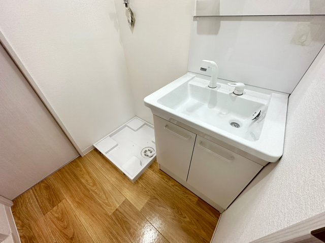 洗面設備　詳細は、RISUMO江坂本店→06-6155-7137まで♪