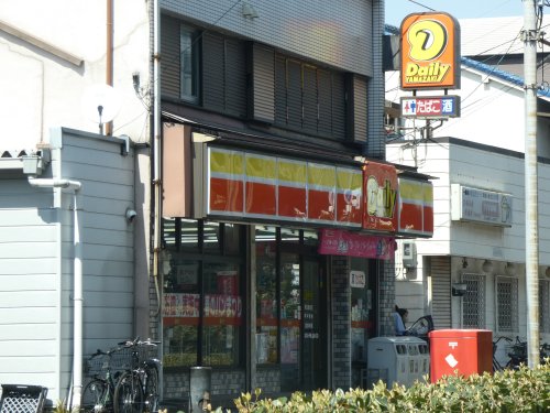 コンビニ　デイリーヤマザキ 東加賀屋店（コンビニ）まで364m