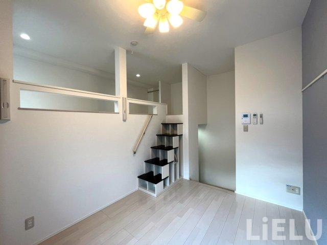 居室・リビング　同シリーズ物件のモデルルームになります※現況優先