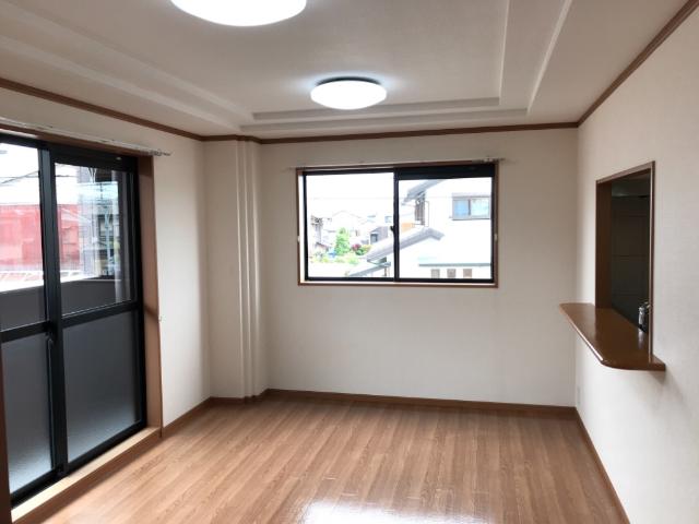 居室・リビング　リビング