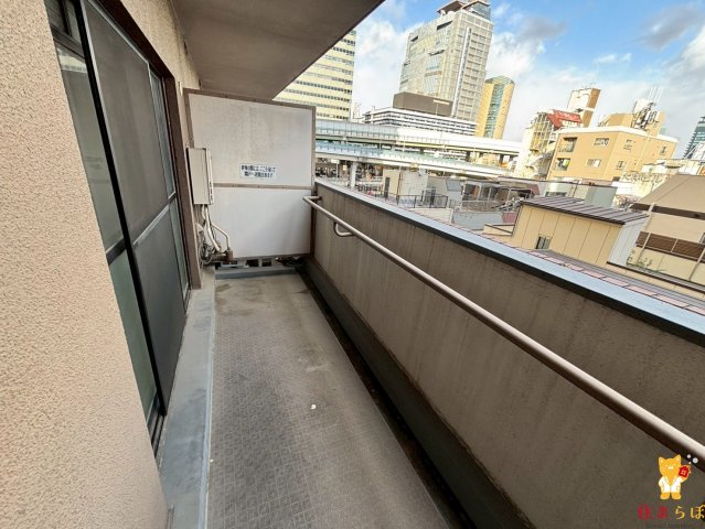 バルコニー　「毎日をちょっと丁寧にする一歩を、一緒に。」